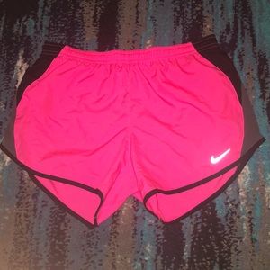 NWOT Nike shorts